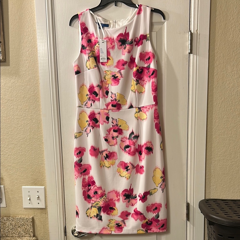 Nwt Apt 9 Floral Sleeveless Dress - Pink and Yellow sz 10